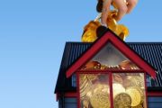More Canberrans borrowing money to purchase a home