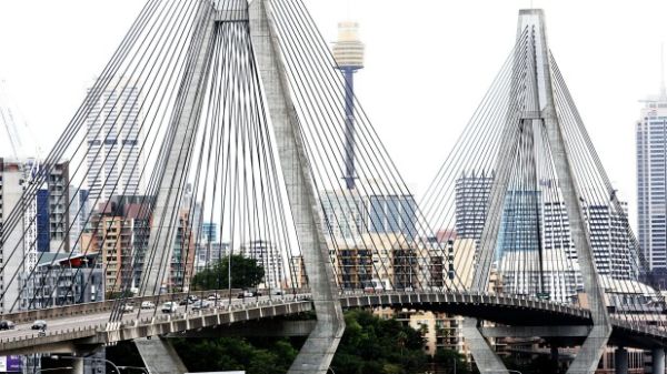 Aecom suggests turning Anzac Bridge into an elevated park