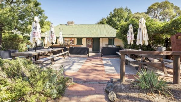 Historic Rose Cottage estate near Canberra set to become one-stop supercentre