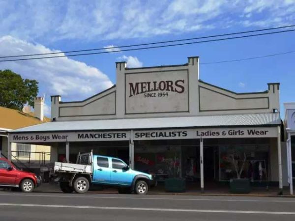 Shop works the old-fashioned way with Queensland