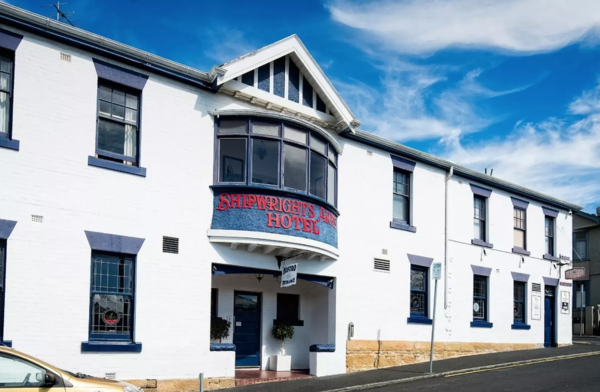 5 pubs for sale around the country right now