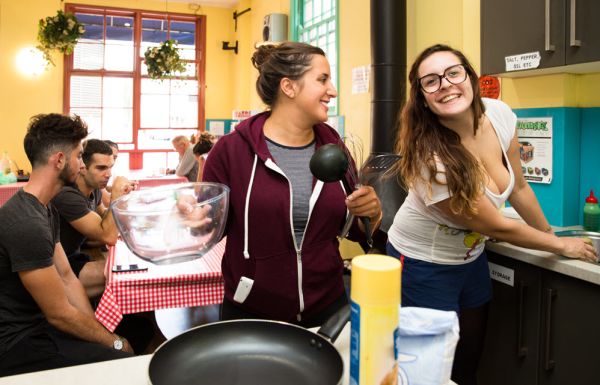 Backpackers the latest to feel the heat of Sydney
