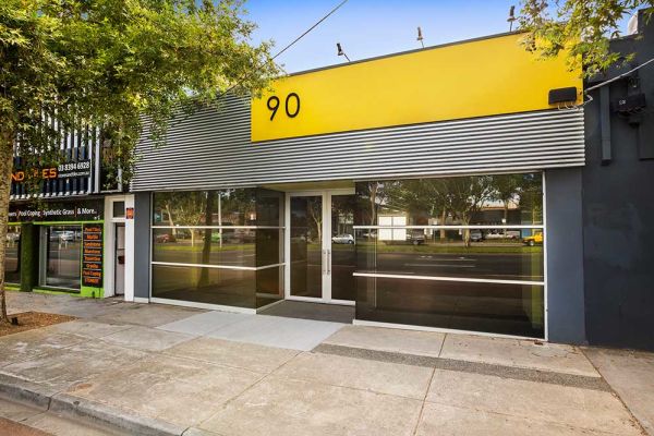 Low rates push businesses into buying property in Melbourne