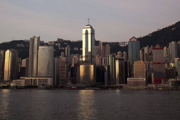Confirmed: Hong Kong tower sells for record $6.7 billion