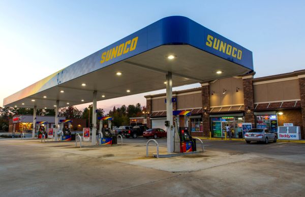 Convenience stores getting squeezed by fast food, dollar stores
