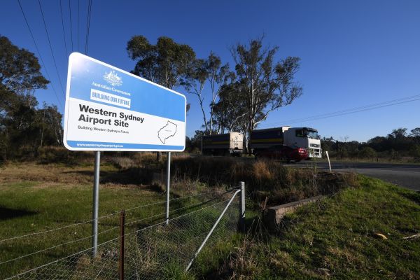 How investors are paying $2500 to buy up land in booming areas near Sydney
