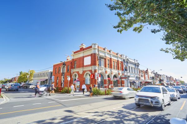 Triple-fronted Elsternwick building tipped to net about $7 million at auction