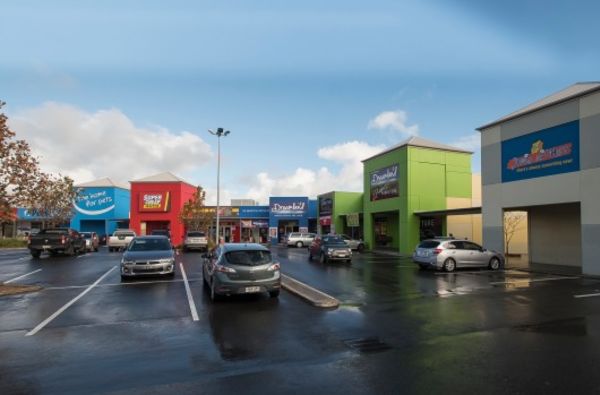Cranbourne homemaker centre