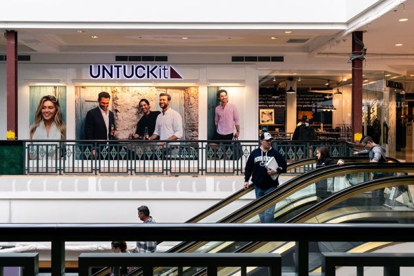 Why online retail brands are opening bricks-and-mortar stores