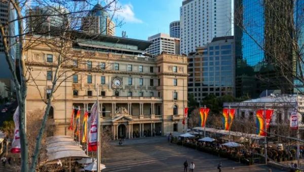 Iconic Customs House bought by City of Sydney