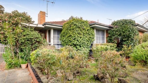 A young couple offered $1,050,000 to secure 23 Canora Street, Blackburn South before it went to auction. Photo: Barry Plant