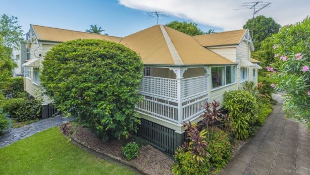 It's understood this was the first time 33 Sutherland Avenue, Ascot had been placed on the market.