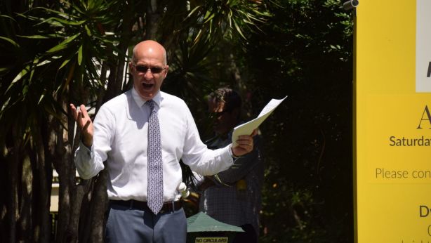 Phil Parker calling the Ascot auction. Photo: Jim Malo