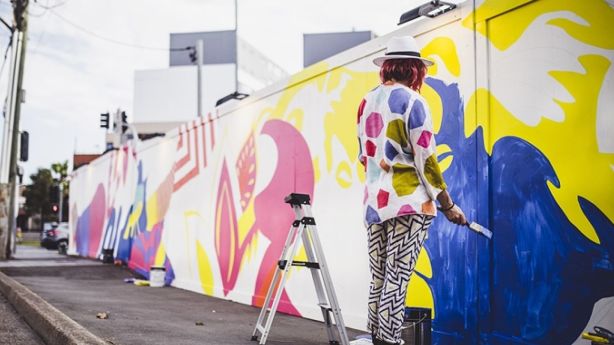Urban Cool Street Artists Giving New Apartment Buildings A Artist Shannon Crees