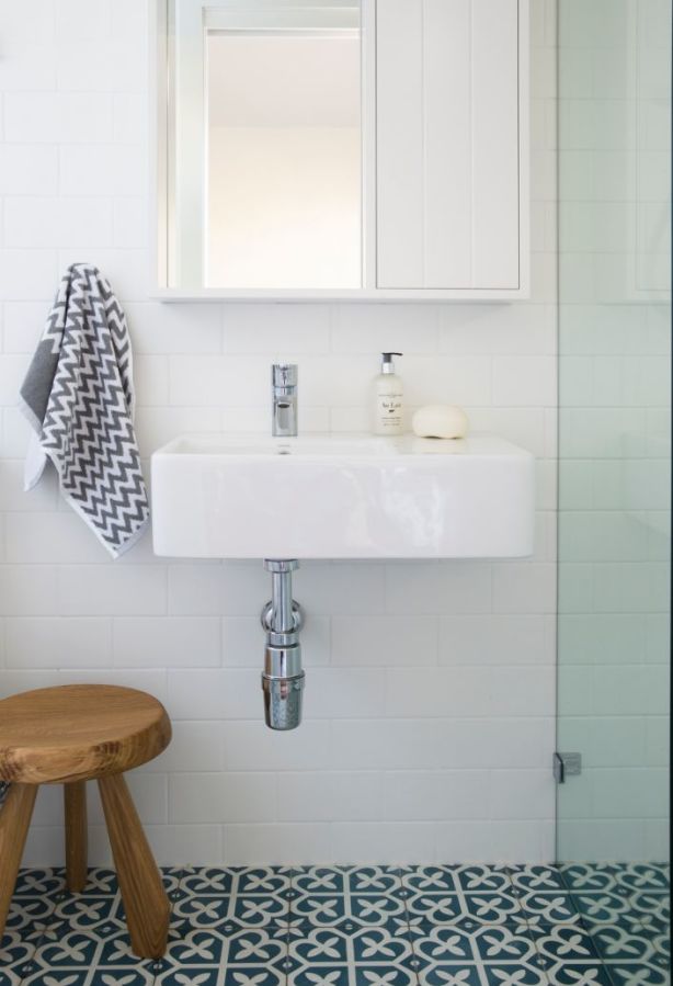 Easy Ways To Transform A Tired Bathroom Without Renovating