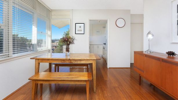 Apartments with natural light will see better growth than poorly lit units. Photo: Domain.com.au