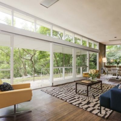 Modernist architecture inspires buyers once more
