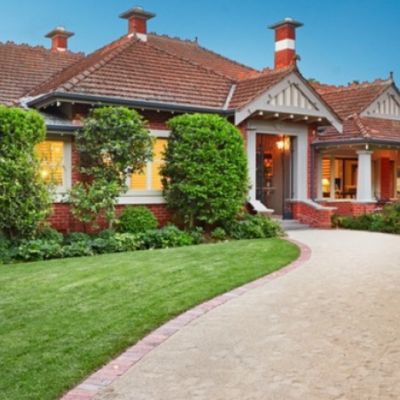 Kew mansion bought for $9.6m to be demolished