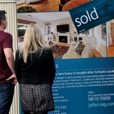 Australians' housing debt at all-time high after doubling in 11 years