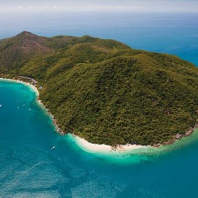 Queensland's 'cheap' and 'not so cheap' islands for sale