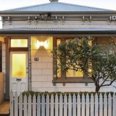 Hocking Stuart Richmond office fined for underquoting