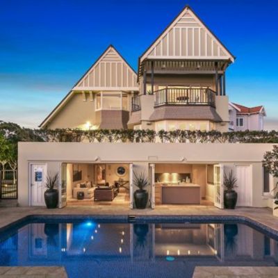 The rise of Sydney's non-waterfront trophy home