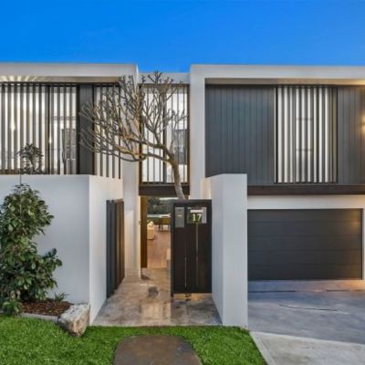 Jennifer Hawkins scores about $5 million on her glamorous North Curl Curl home