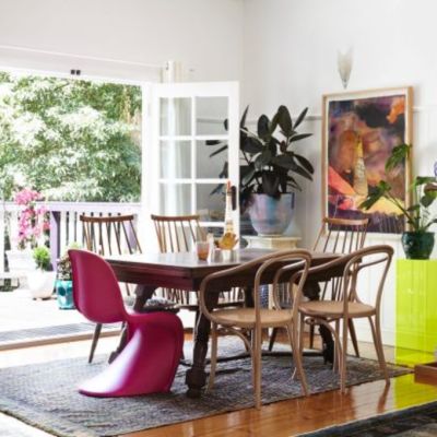 An eclectic artist's retreat in Upwey