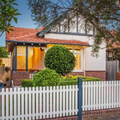 Record-breaking Sydney auction weekend to attract 'monster crowd'