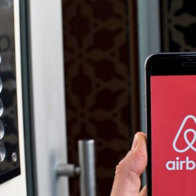 Opinion:u00a0Time for common sense in the war between Airbnb and strata owners