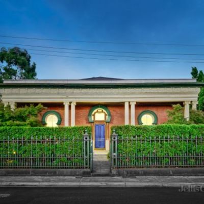 Family snaps up ex-Brunswick synagogue for $2.6m+