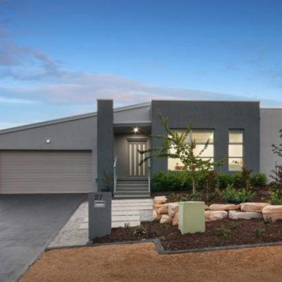 Auction watch: A fast sell in Casey amid the calm before the storm
