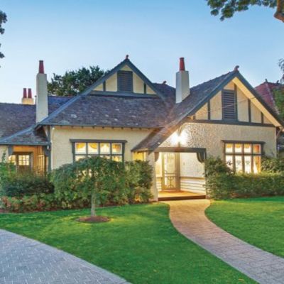 Canterbury period home sells for more than $500k over reserve