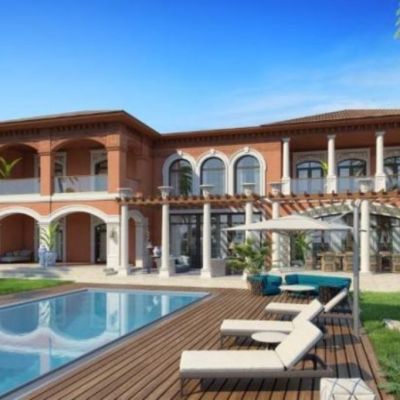 The Dubai holiday villa with a $US1 million bathtub