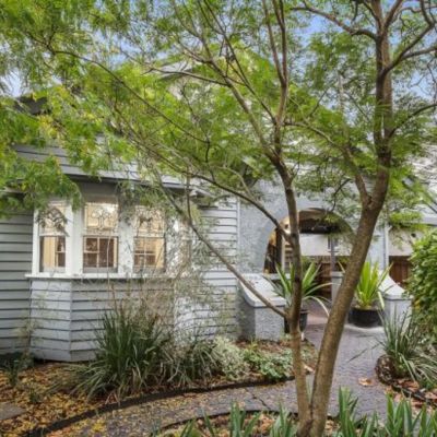 Northcote house sells for almost $3 million at auction, $770,000 over reserve