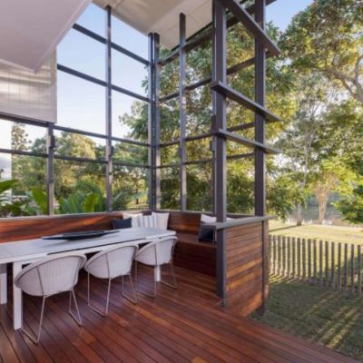 Architects redefine style of theu00a0much-loved Queenslander