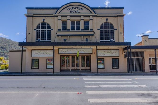 208 Main Street, Lithgow NSW 2790
