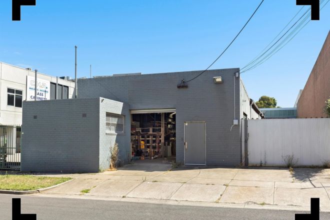 22 Earl Street, Airport West VIC 3042