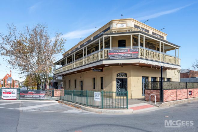 13 North Parade, Port Adelaide SA 5015