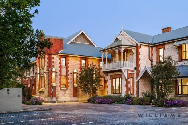 64 North Terrace, Kent Town SA 5067