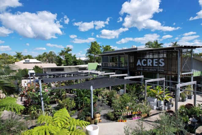 37 Gibson Road, Noosaville QLD 4566