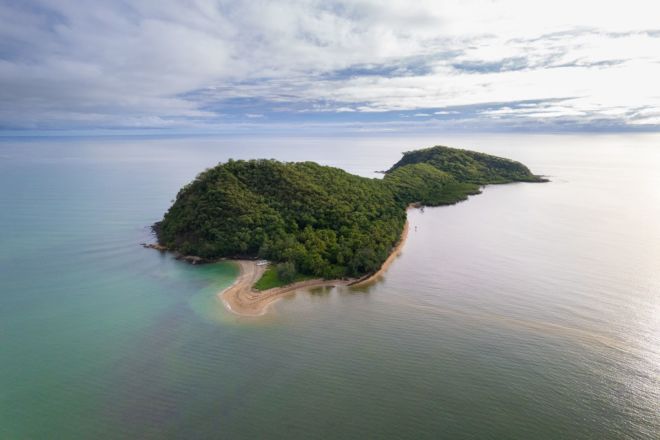 Double Island, Palm Cove QLD 4879