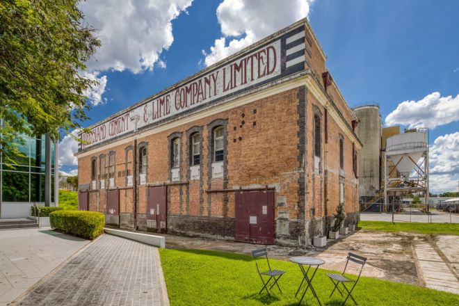 16 Station Avenue, Darra QLD 4076