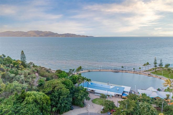 54 Howitt Street, North Ward QLD 4810