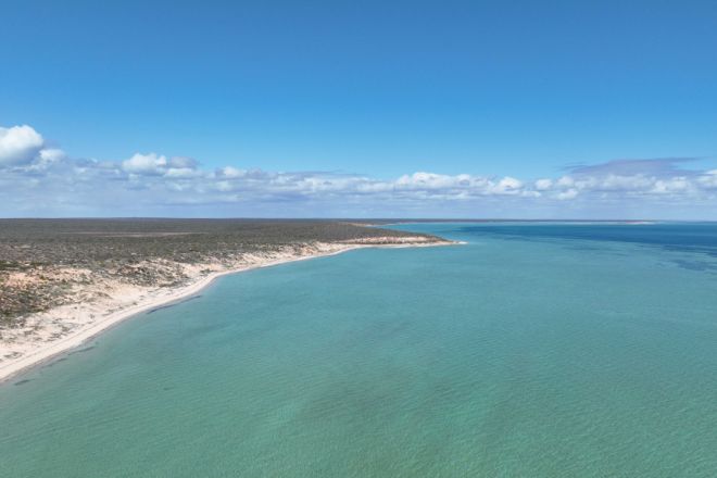 2 Nanga Road, Nanga WA 6537