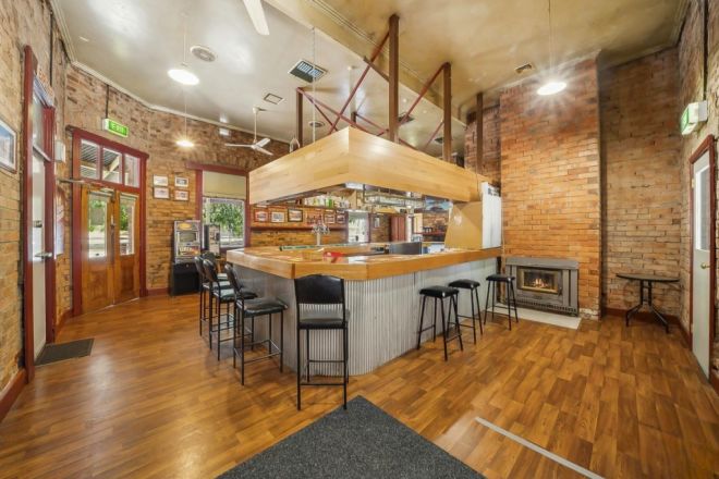 24 Main Street, Devenish VIC 3726