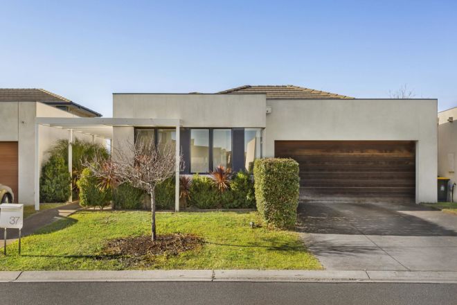 37 Signature Boulevard, Point Cook VIC 3030