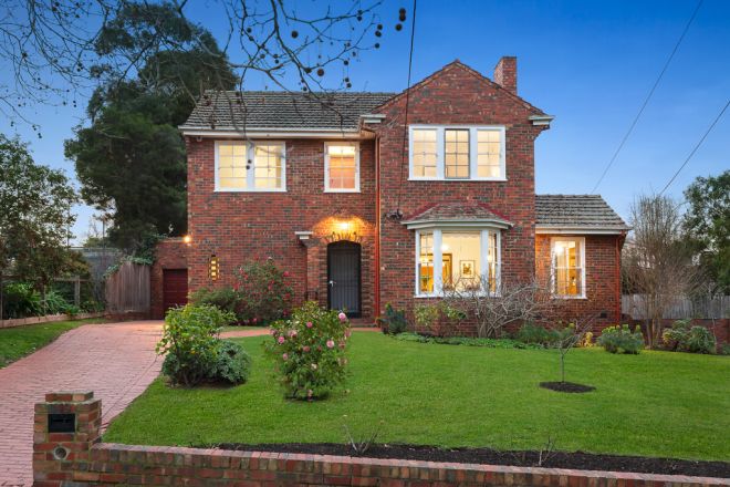 19 Grandview Road, Glen Iris VIC 3146