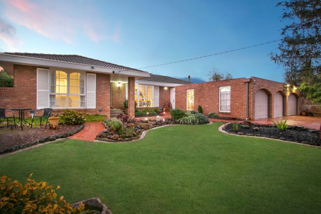 71 Old Melbourne Road, Chirnside Park VIC 3116