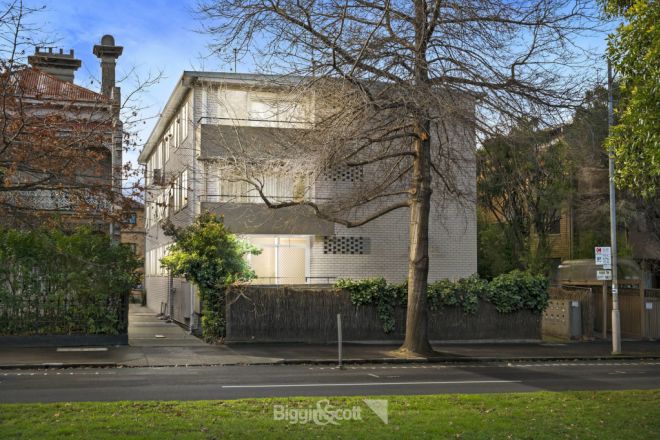 1/126 Albert Street, East Melbourne VIC 3002